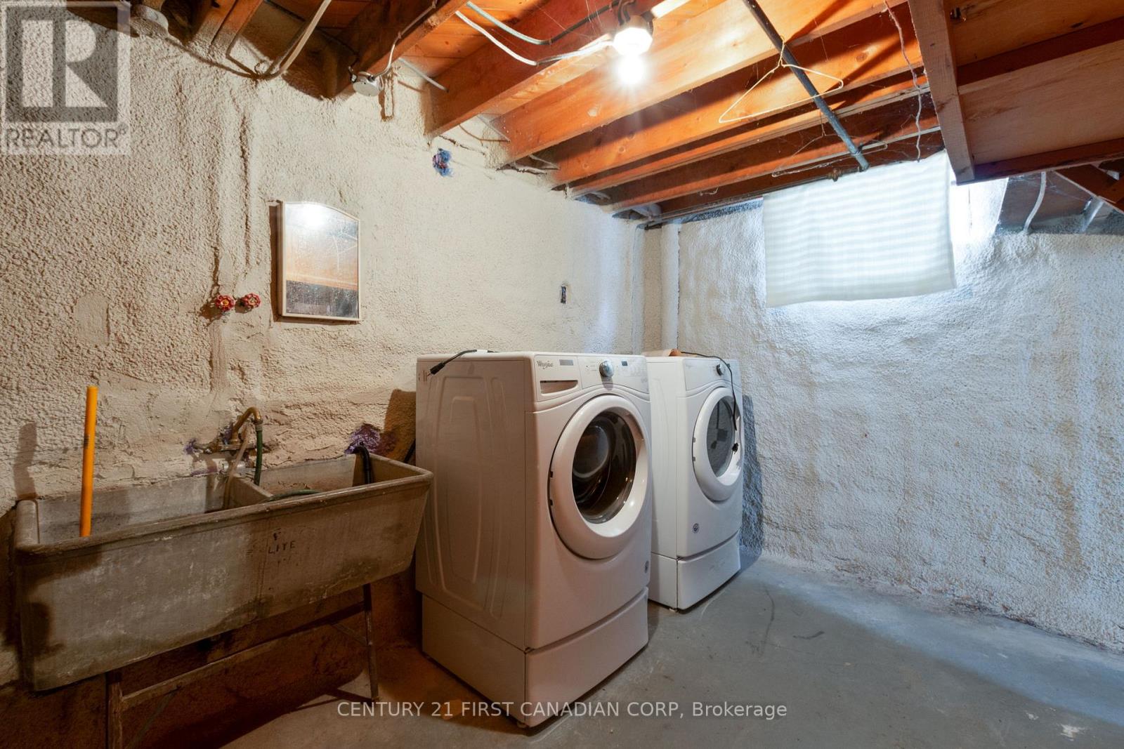 54 Algonquin Crescent, London East, Ontario  N5W 1N4 - Photo 38 - X12747380