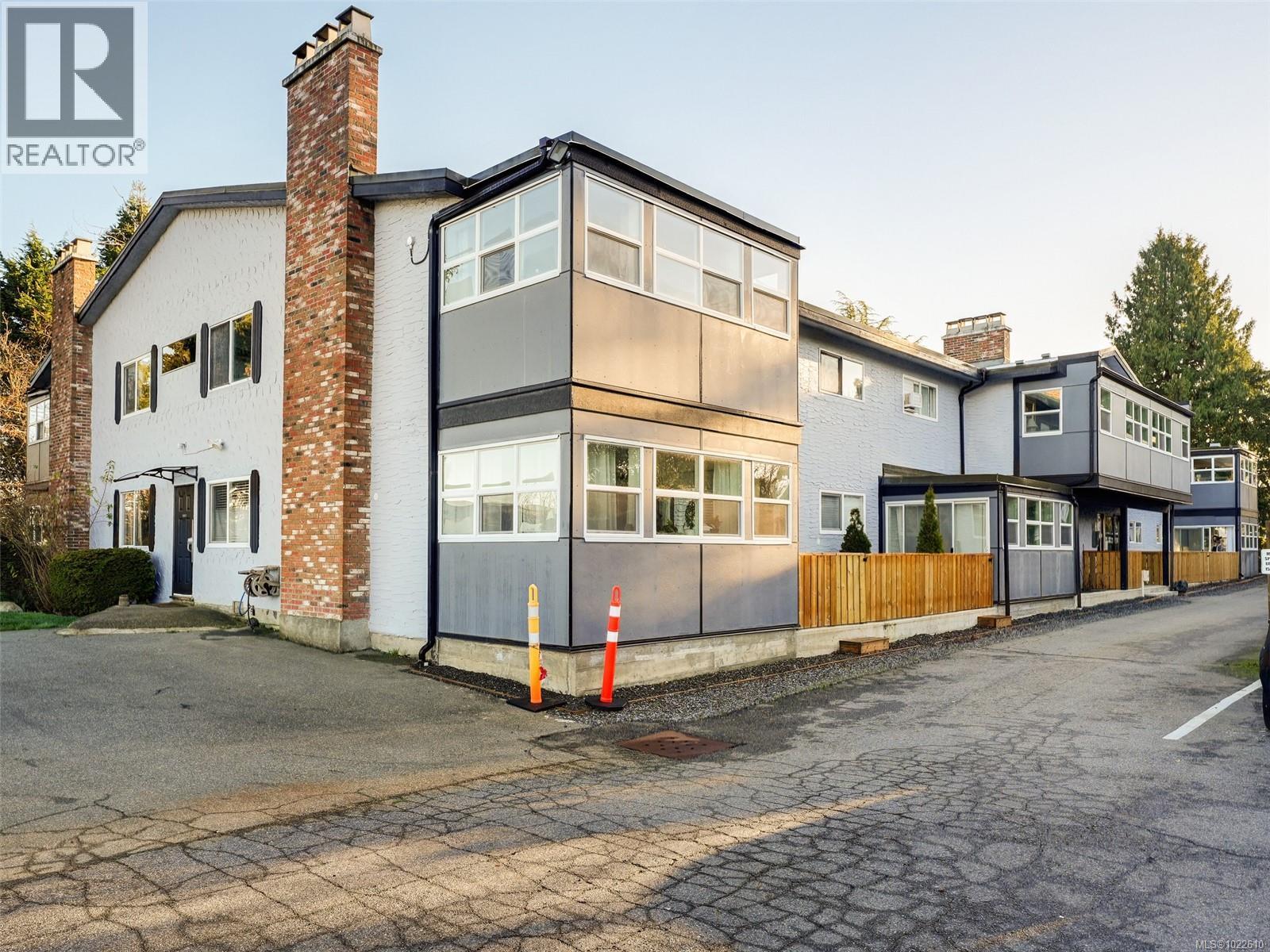 101 3244 Seaton St, Saanich, British Columbia  V8Z 3V7 - Photo 23 - 1022610