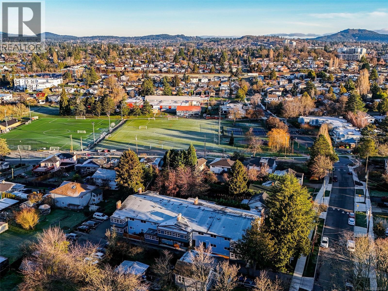 101 3244 Seaton St, Saanich, British Columbia  V8Z 3V7 - Photo 27 - 1022610