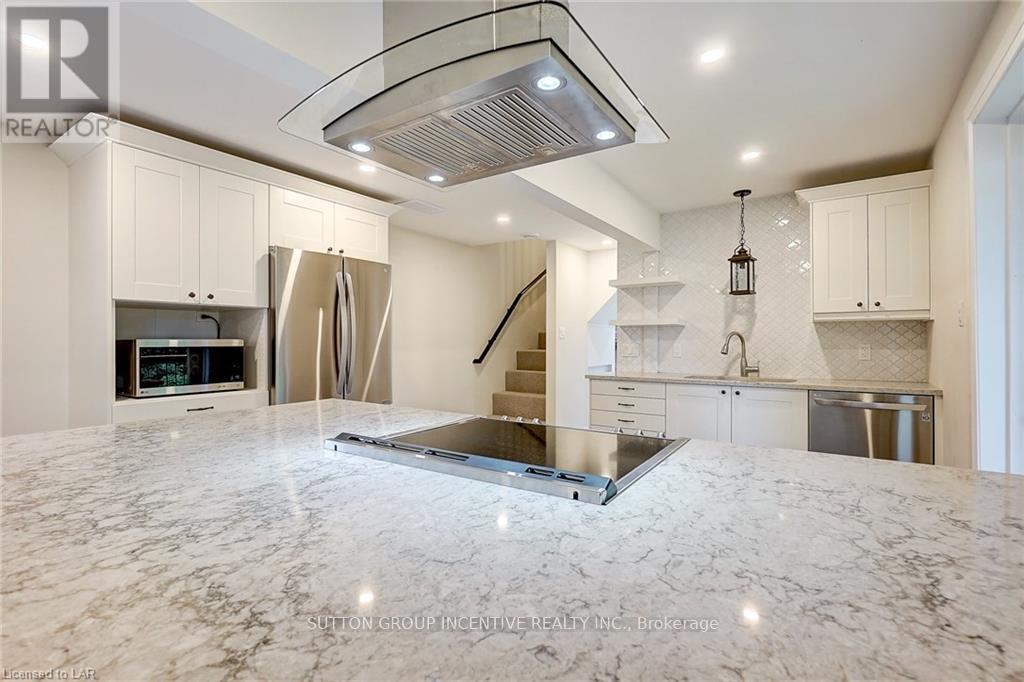 1 - 234 Laclie Street, Orillia, Ontario  L3V 4N6 - Photo 4 - S12747950