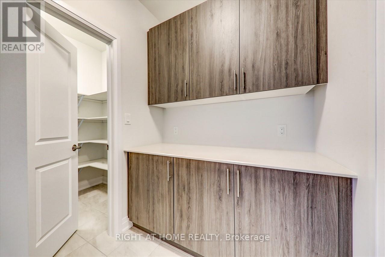 9 Sweet Cicely Street, Springwater, Ontario  L9X 2E2 - Photo 8 - S12747974