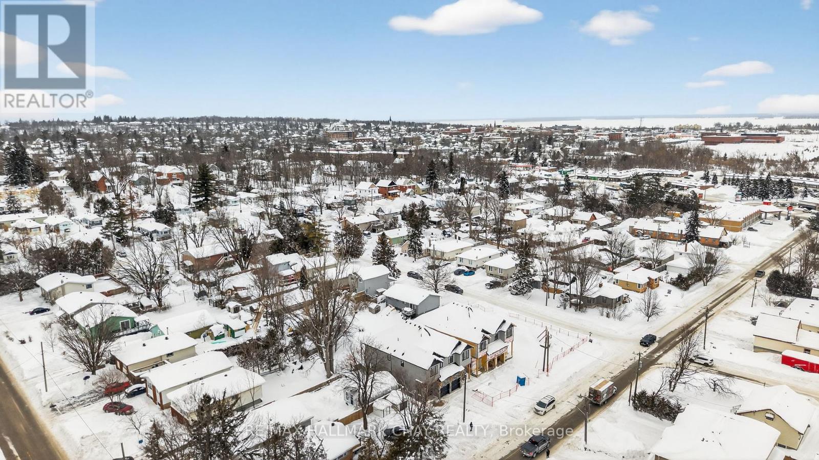 28 Rose Avenue, Orillia, Ontario L3V 6B4 - Photo 21 - S12748100