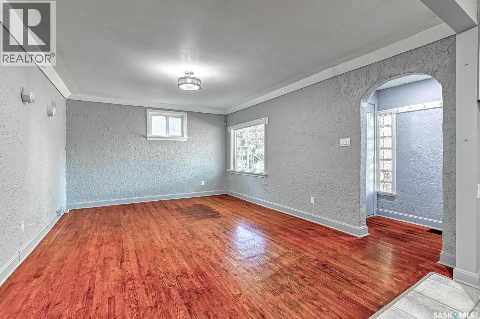 1343 Queen Street, Regina, Saskatchewan  S4T 4B7 - Photo 3 - SK027779