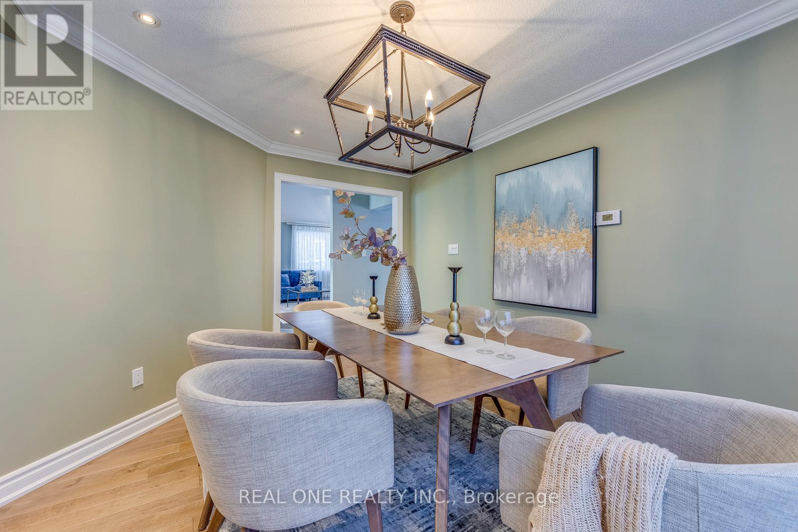 343 Northwood Drive, Oakville, Ontario  L6M 1M8 - Photo 12 - W12747780