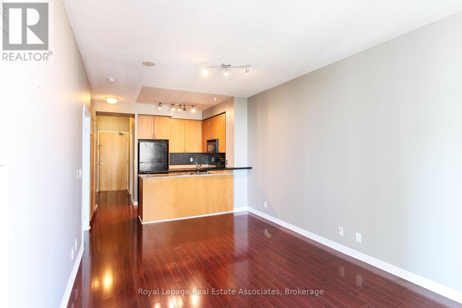 2208 - 3939 Duke Of York Boulevard, Mississauga, Ontario  L5B 4N2 - Photo 19 - W12747796