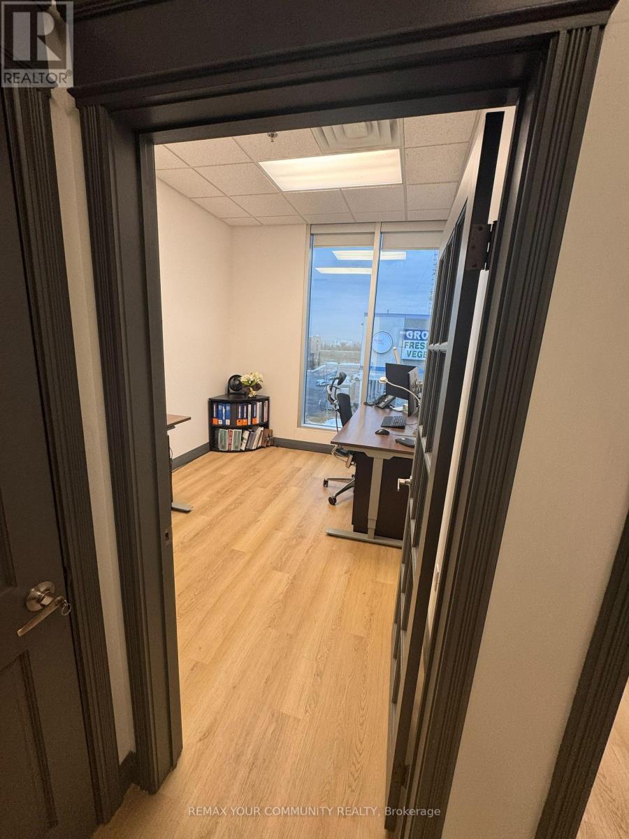 202 - 2985 Drew Road, Mississauga, Ontario  L4T 0A4 - Photo 9 - W12747810