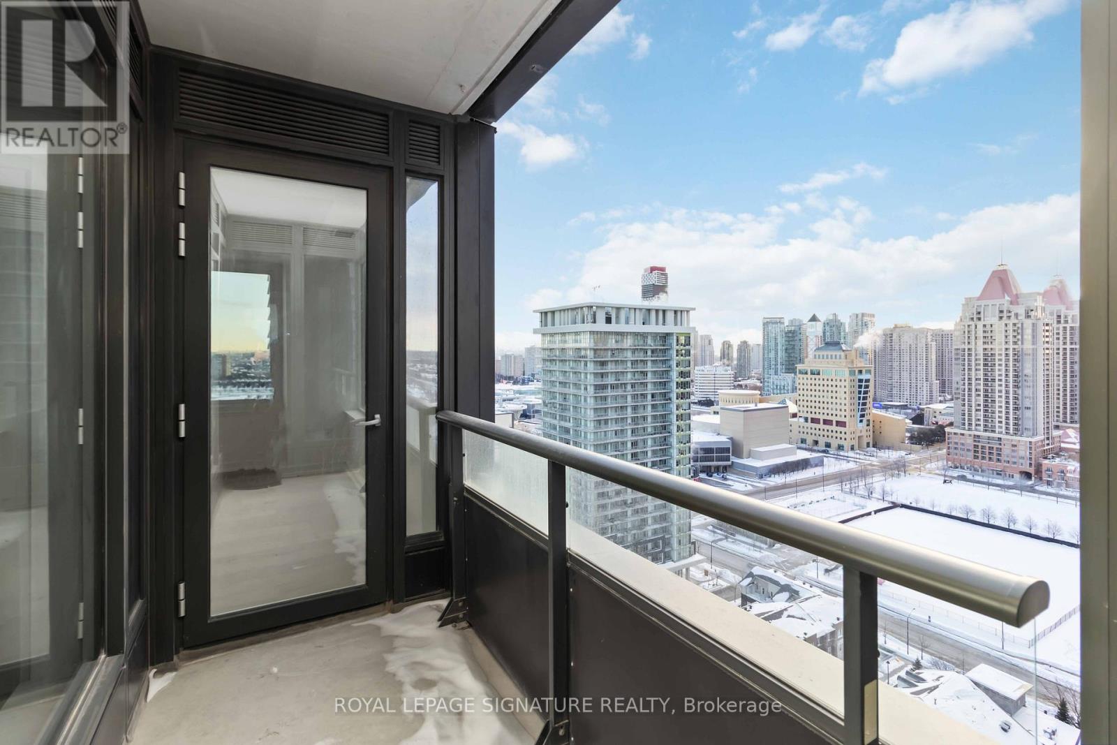 2004 - 395 Square One Drive, Mississauga, Ontario  L5B 0P6 - Photo 19 - W12747884