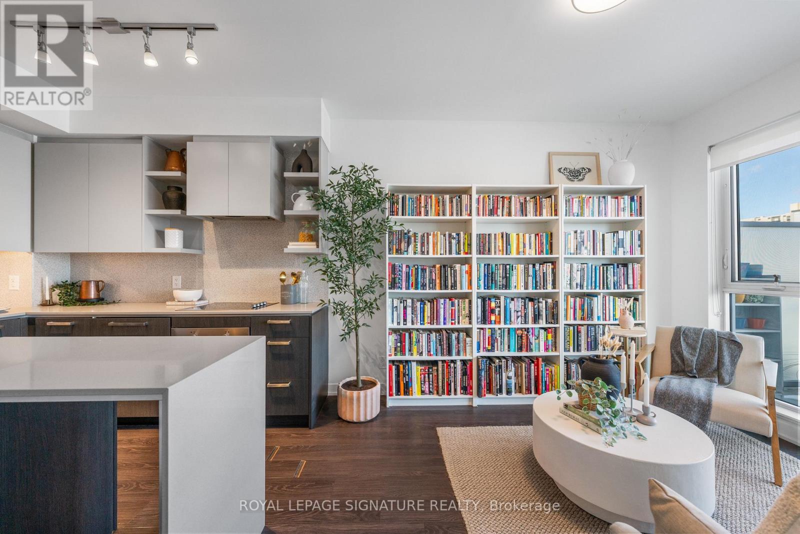 1201 - 1830 Bloor Street W, Toronto, Ontario  M6P 0A2 - Photo 7 - W12747966