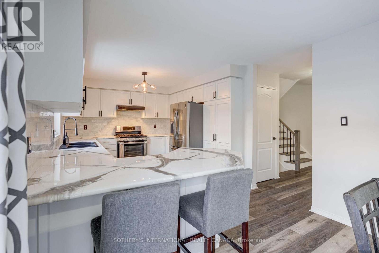 103 Giraffe Avenue, Brampton, Ontario  L6R 1Z2 - Photo 10 - W12747984