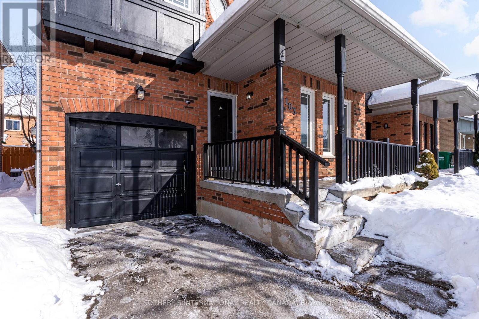 103 Giraffe Avenue, Brampton, Ontario  L6R 1Z2 - Photo 3 - W12747984