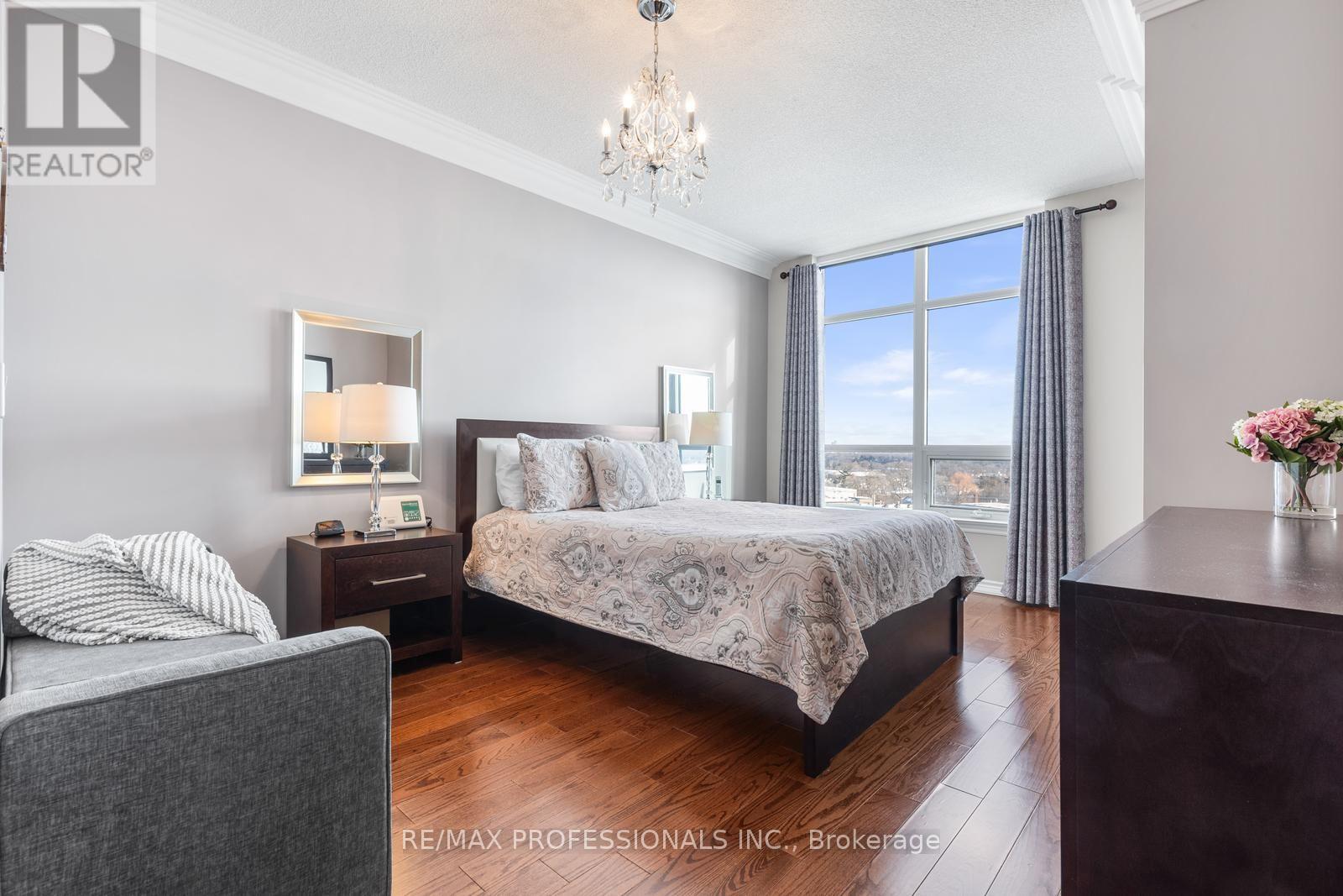 903 - 1135 Royal York Road, Toronto, Ontario  M9A 0C3 - Photo 6 - W12747988