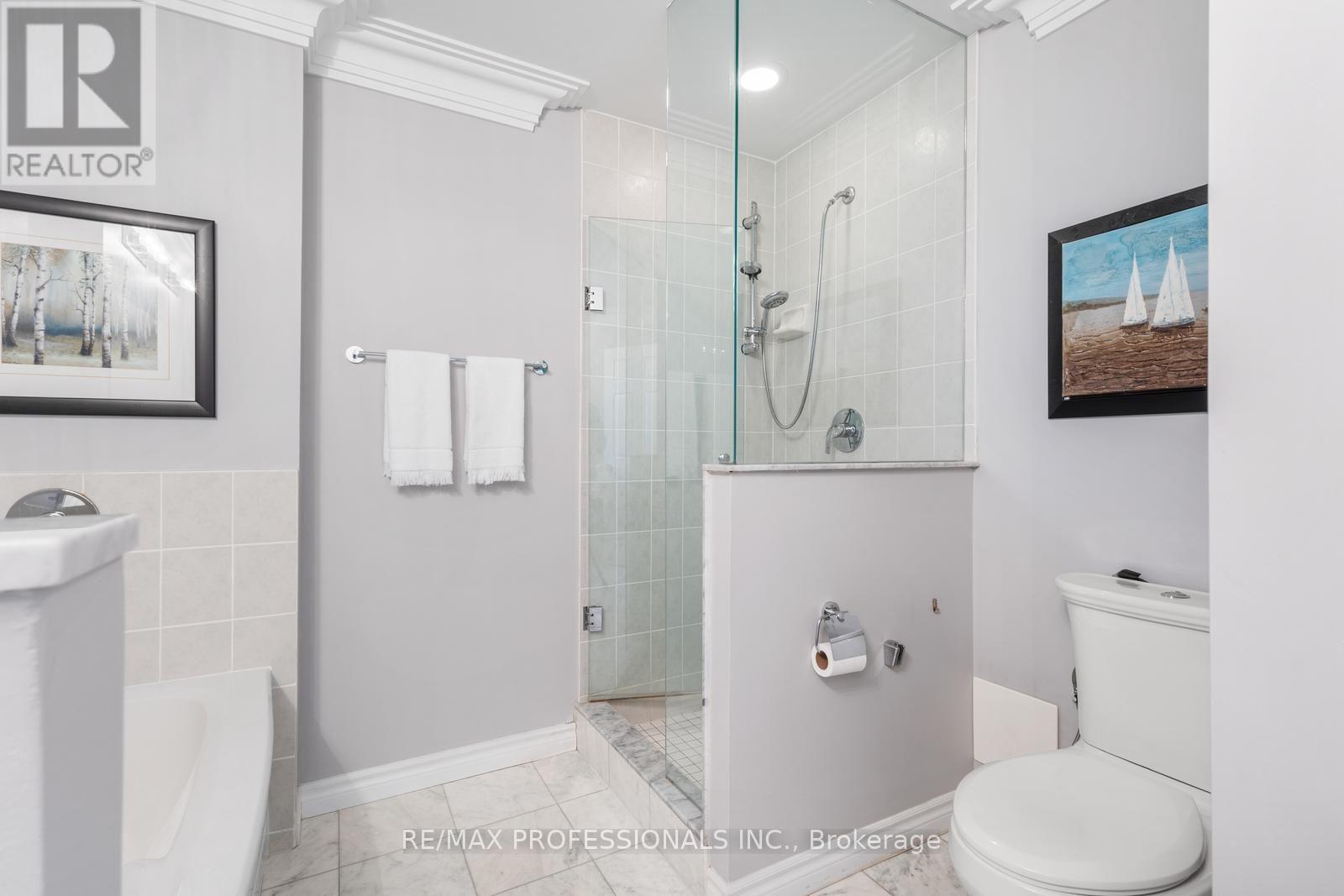 903 - 1135 Royal York Road, Toronto, Ontario  M9A 0C3 - Photo 8 - W12747988