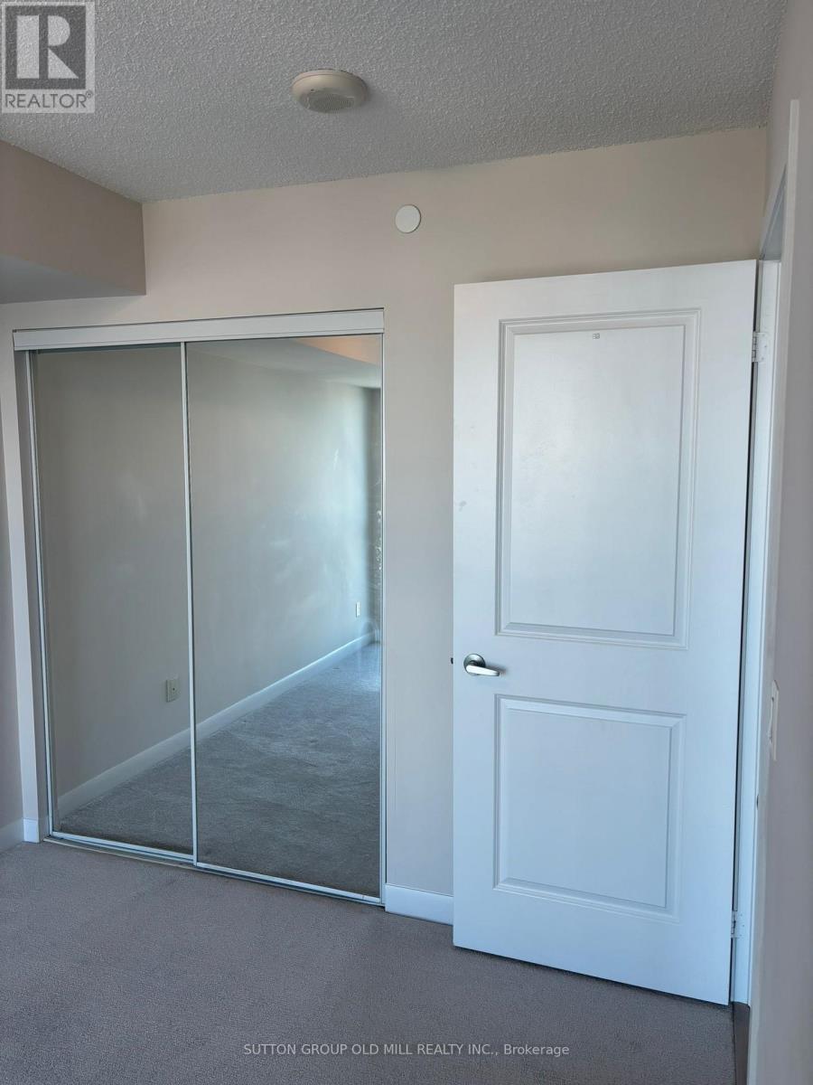 609 - 215 Sherway Gardens Road, Toronto, Ontario  M9C 0A4 - Photo 17 - W12748032