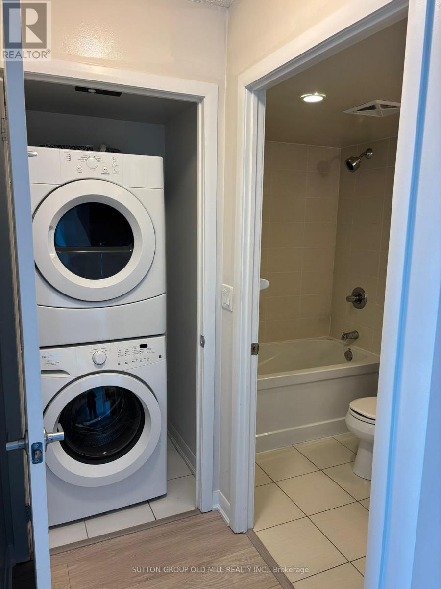 609 - 215 Sherway Gardens Road, Toronto, Ontario  M9C 0A4 - Photo 27 - W12748032