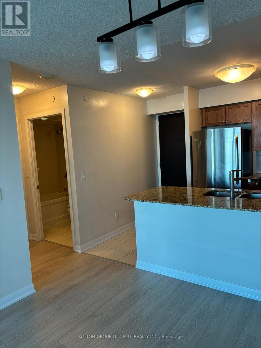 609 - 215 Sherway Gardens Road, Toronto, Ontario  M9C 0A4 - Photo 9 - W12748032