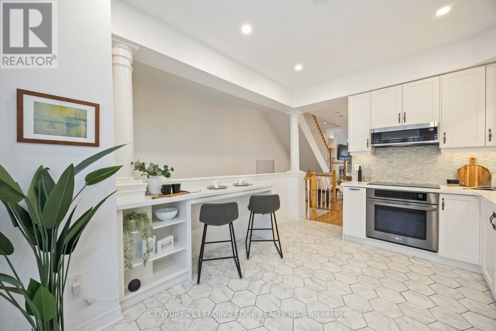 57 - 50 San Remo Terrace, Toronto, Ontario  M8Z 6C6 - Photo 19 - W12748102