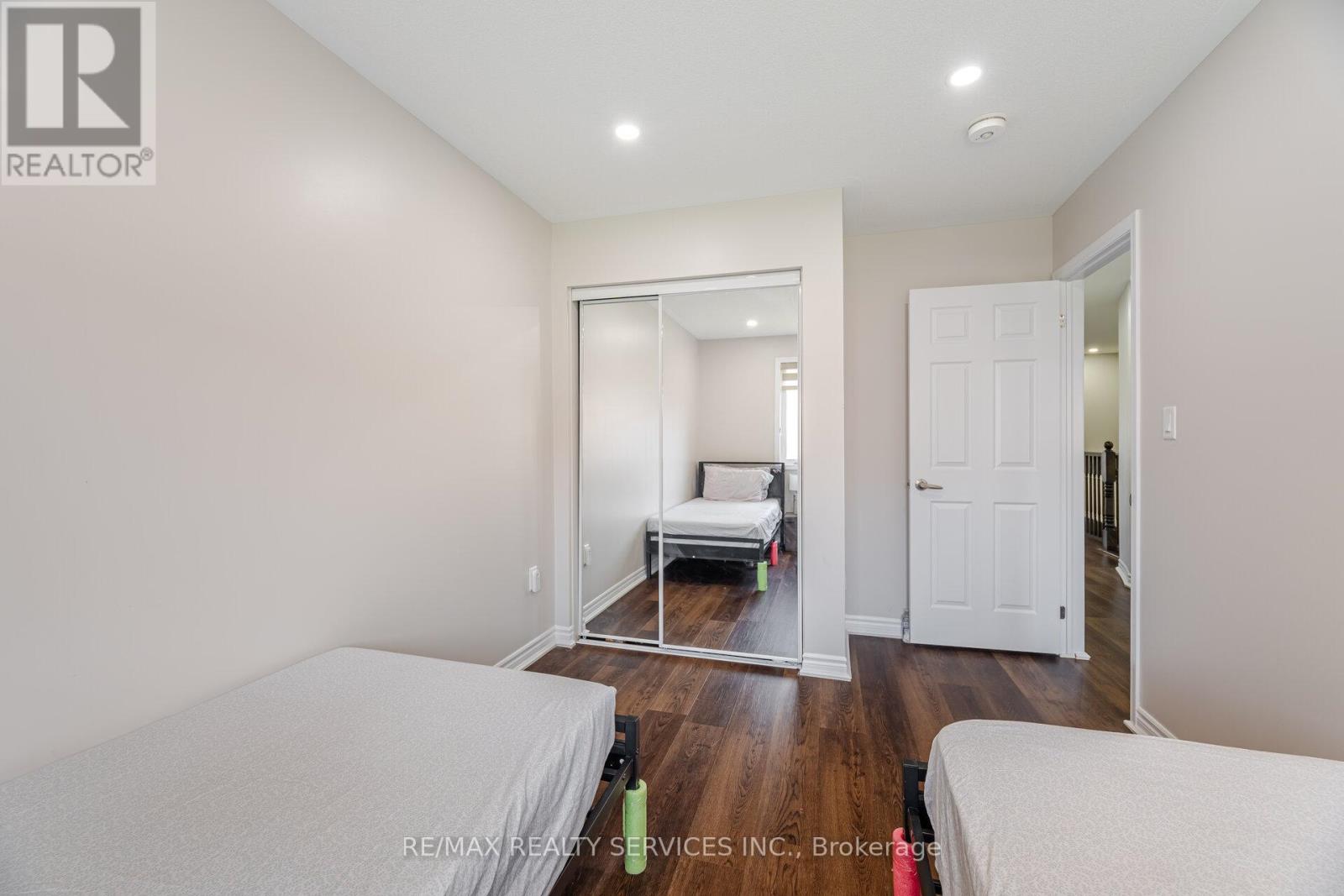 27 Phyllis Drive, Caledon, Ontario  L7C 4E3 - Photo 34 - W12748124