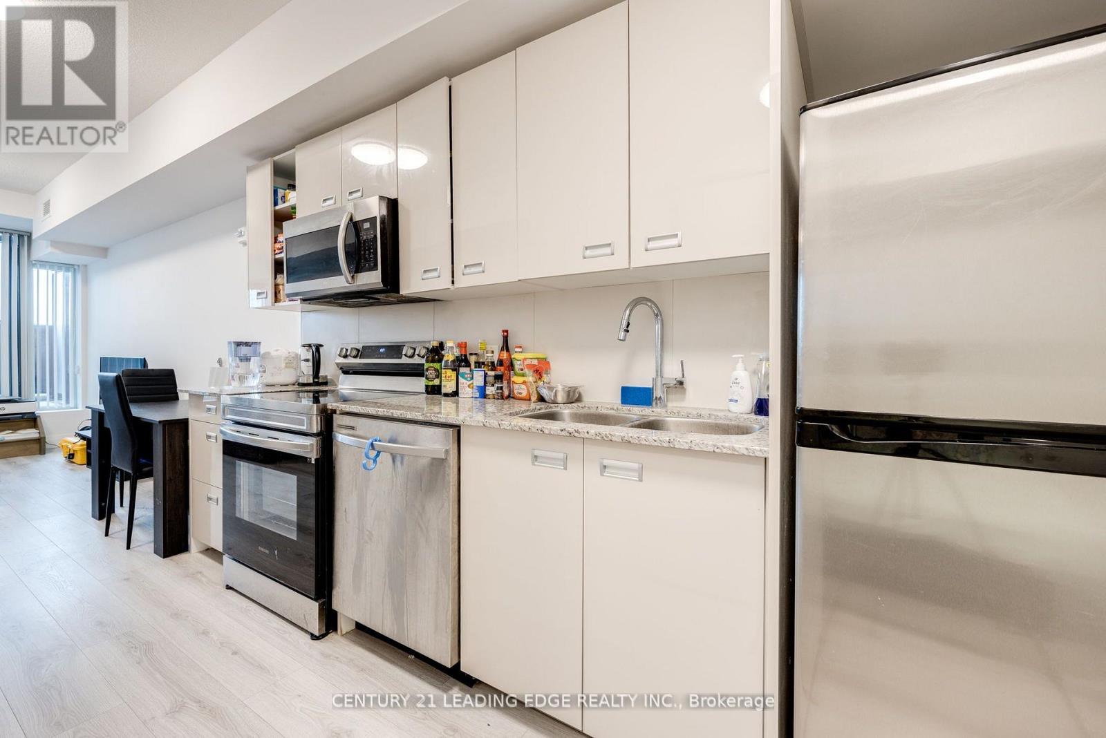 521 - 652 Princess Street, Kingston, Ontario  K7L 1E5 - Photo 3 - X12747784