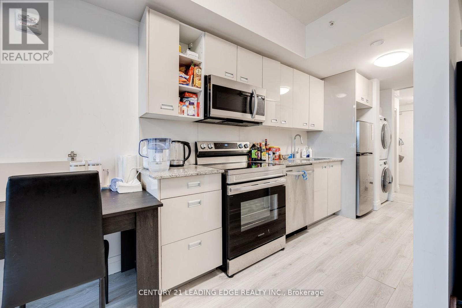 521 - 652 Princess Street, Kingston, Ontario  K7L 1E5 - Photo 4 - X12747784