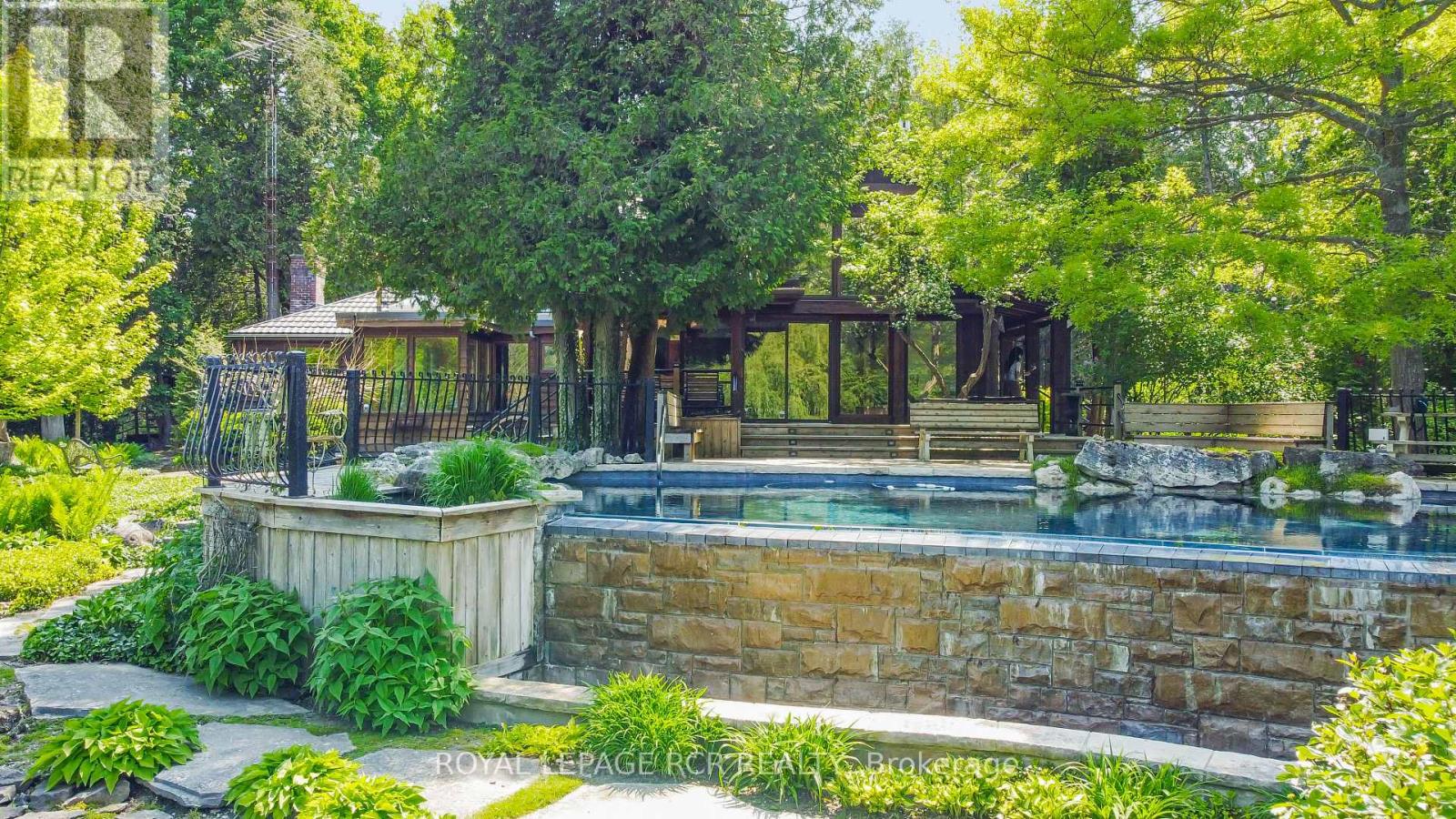 15 River Bluff Path, Guelph/eramosa, Ontario  N0B 2K0 - Photo 32 - X12747804