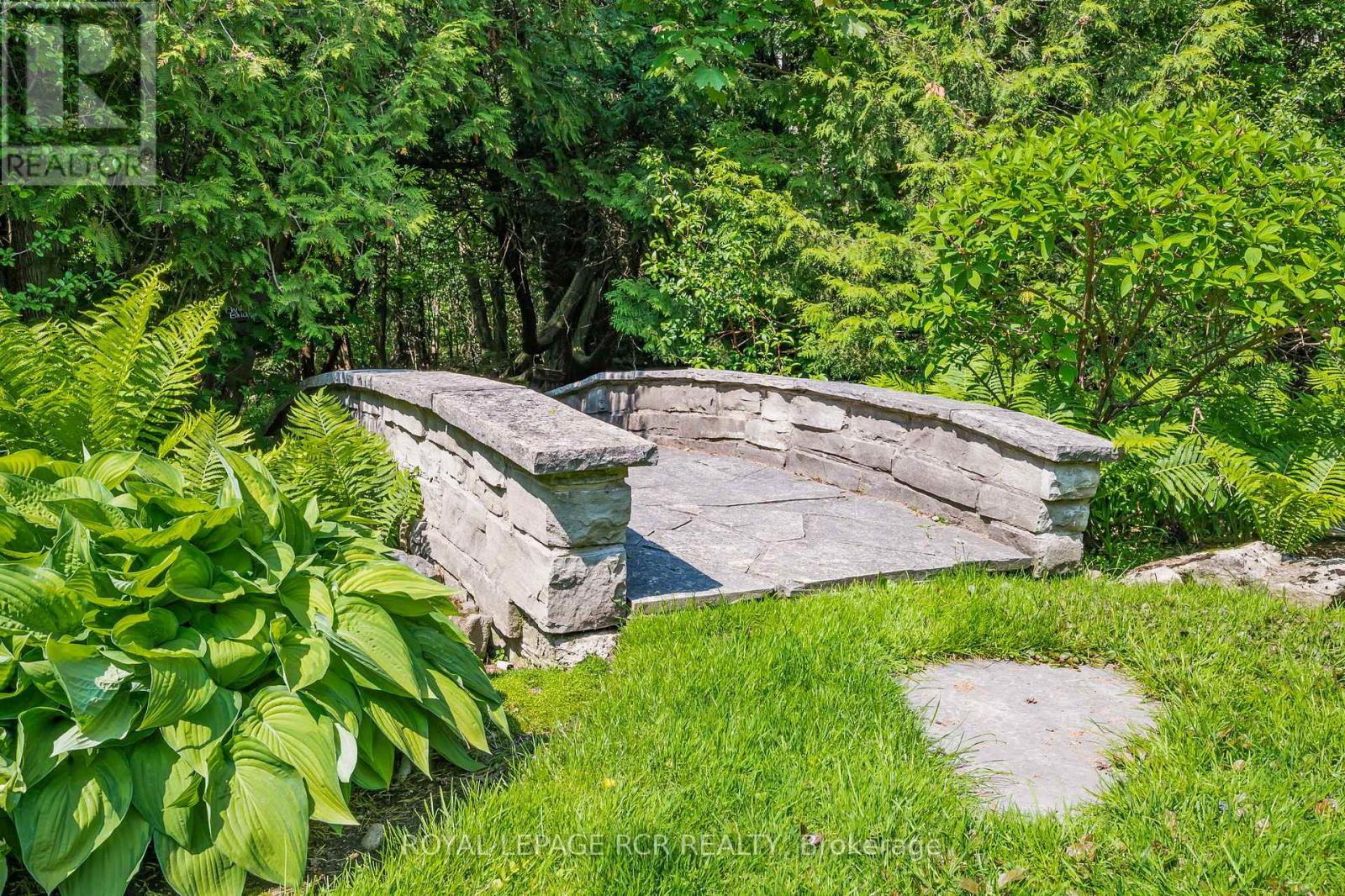 15 River Bluff Path, Guelph/eramosa, Ontario  N0B 2K0 - Photo 41 - X12747804