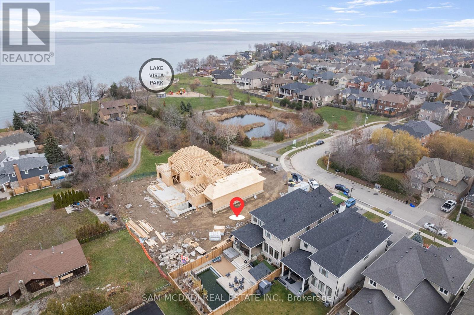 451 Montreal Circle, Hamilton (Winona Park), Ontario  L8E 0E2 - Photo 11 - X12747980