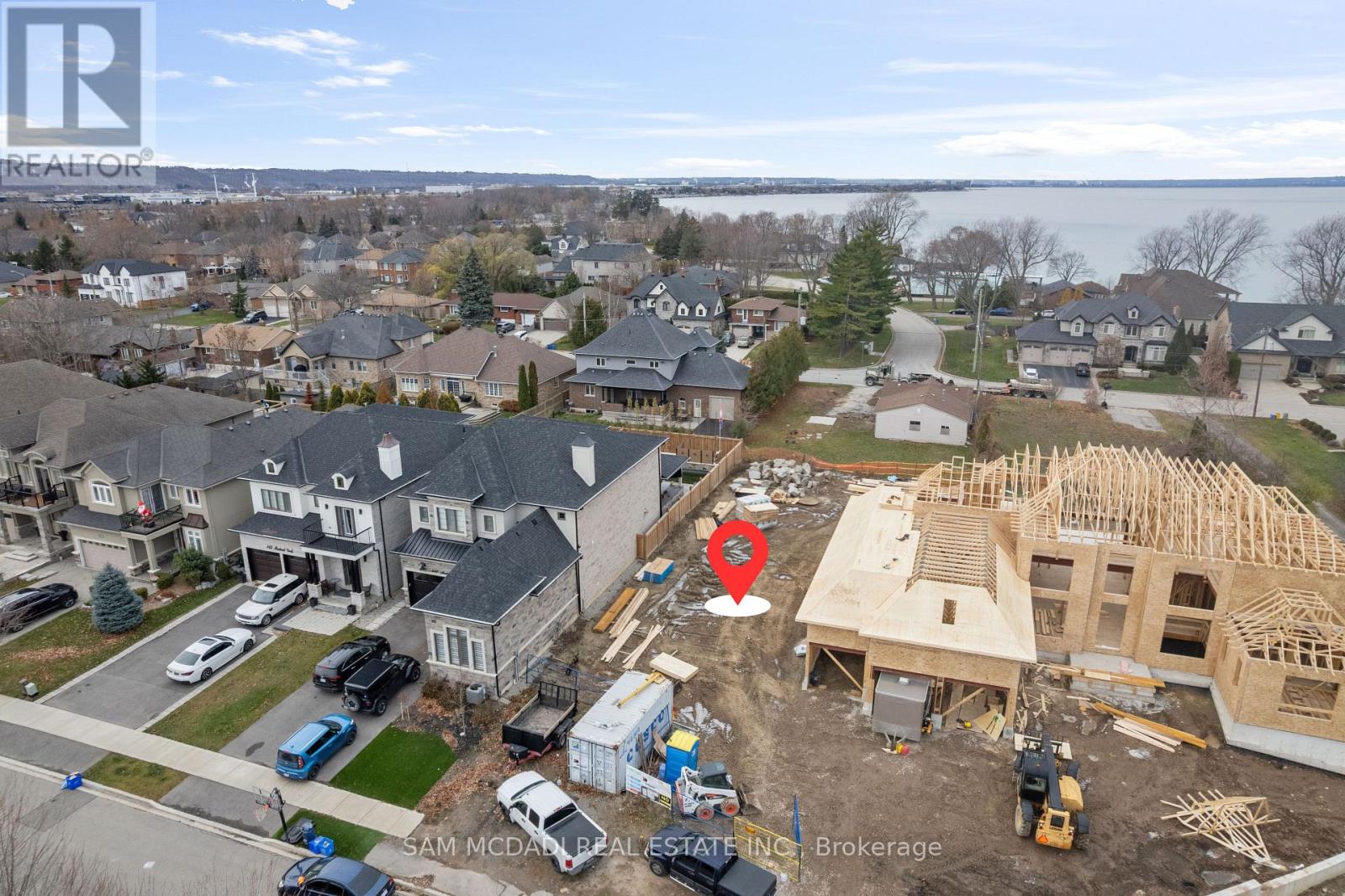 451 Montreal Circle, Hamilton (Winona Park), Ontario  L8E 0E2 - Photo 14 - X12747980