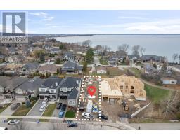 451 MONTREAL CIRCLE, Hamilton, Ontario