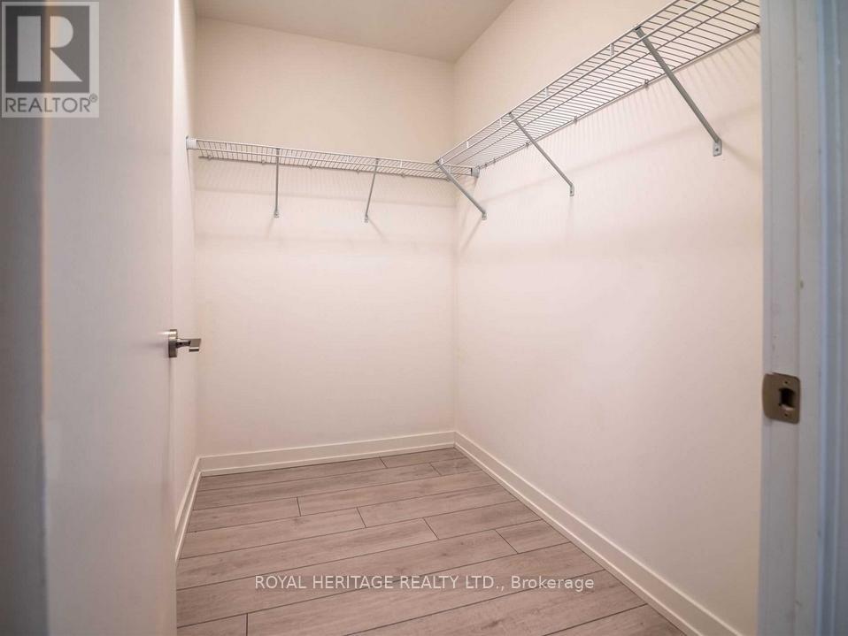 213 - 55 Duke Street W, Kitchener, Ontario  N2H 0C9 - Photo 9 - X12748046