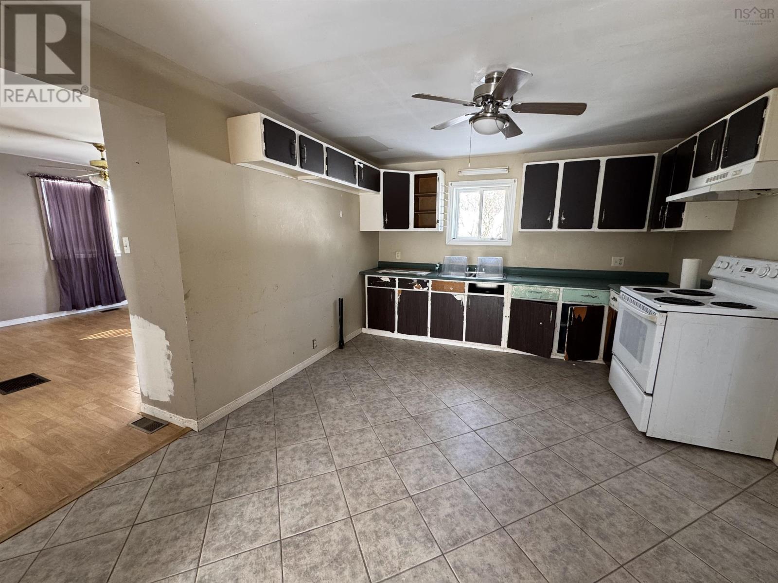 382 Kitchener Street, Stewiacke, Nova Scotia  B0N 2J0 - Photo 6 - 202601883