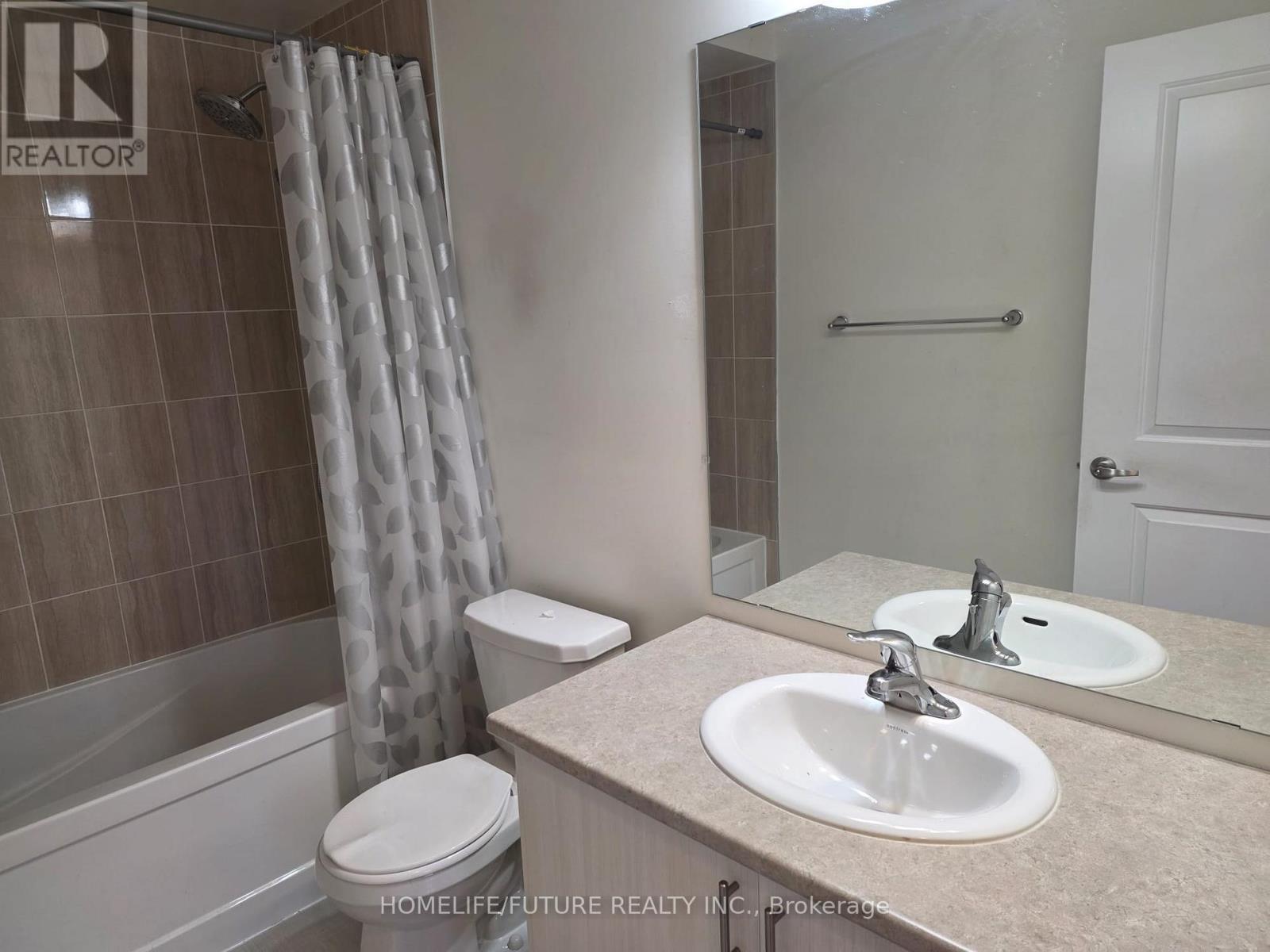 318 Okanagan Path, Oshawa, Ontario  L1H 0A7 - Photo 14 - E12697906