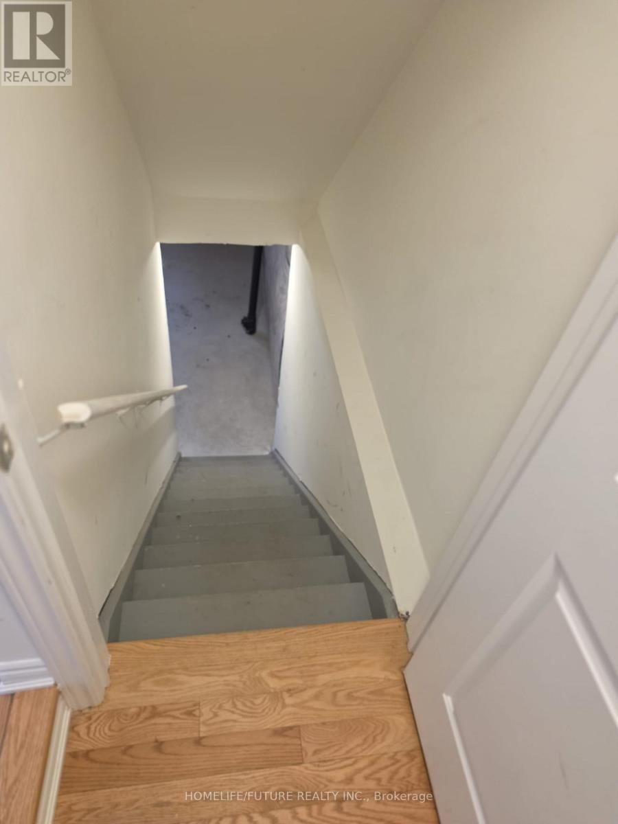 318 Okanagan Path, Oshawa, Ontario  L1H 0A7 - Photo 15 - E12697906