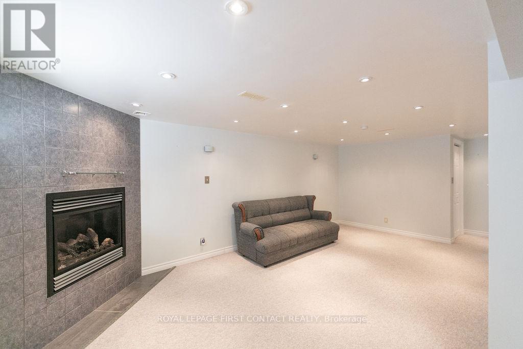 23 Shannon Street, Barrie, Ontario  L4M 2K7 - Photo 13 - S12707176