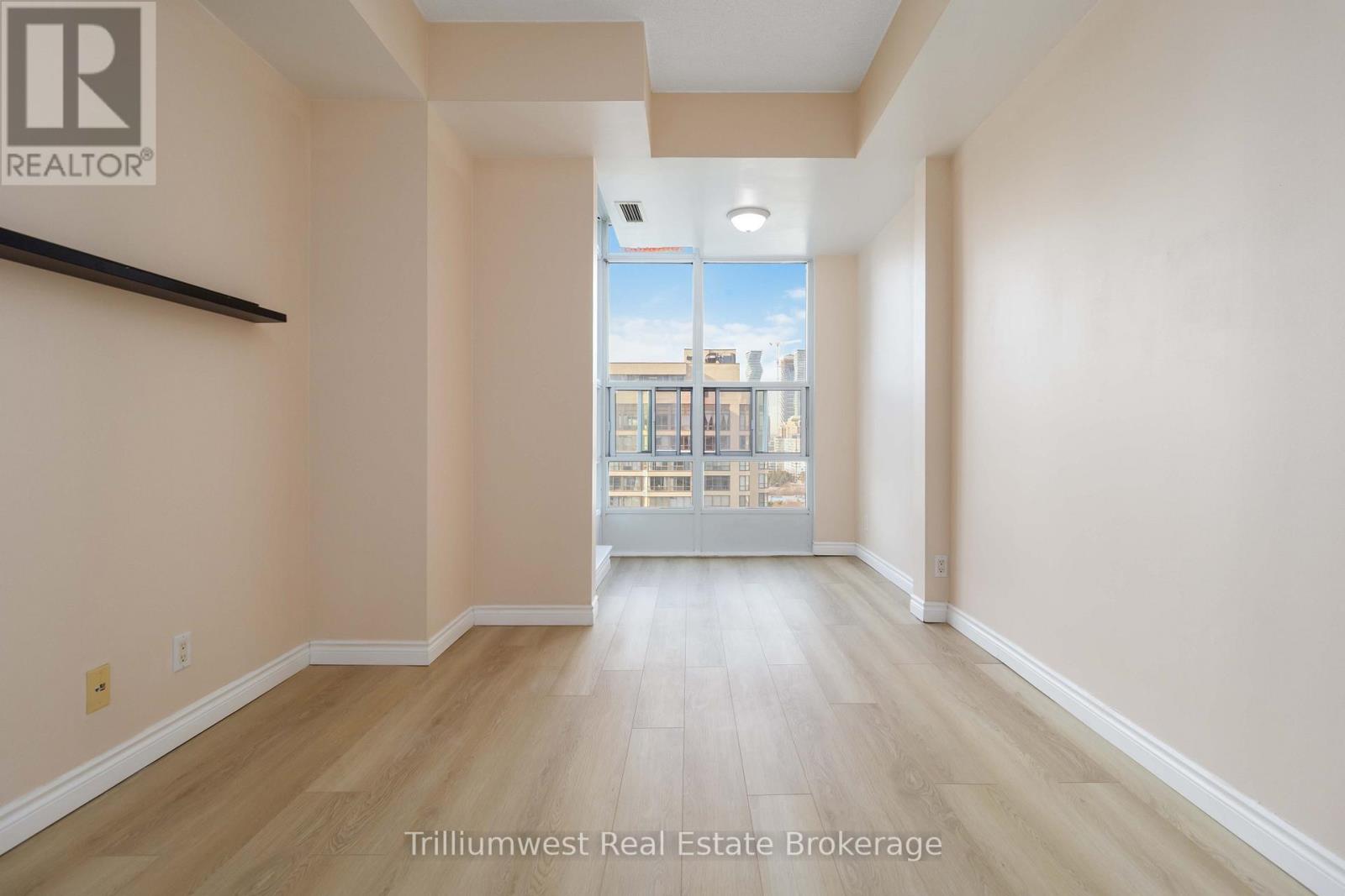 2306 - 1 Elm Drive W, Mississauga (City Centre), Ontario  L5B 4M1 - Photo 19 - W12748260