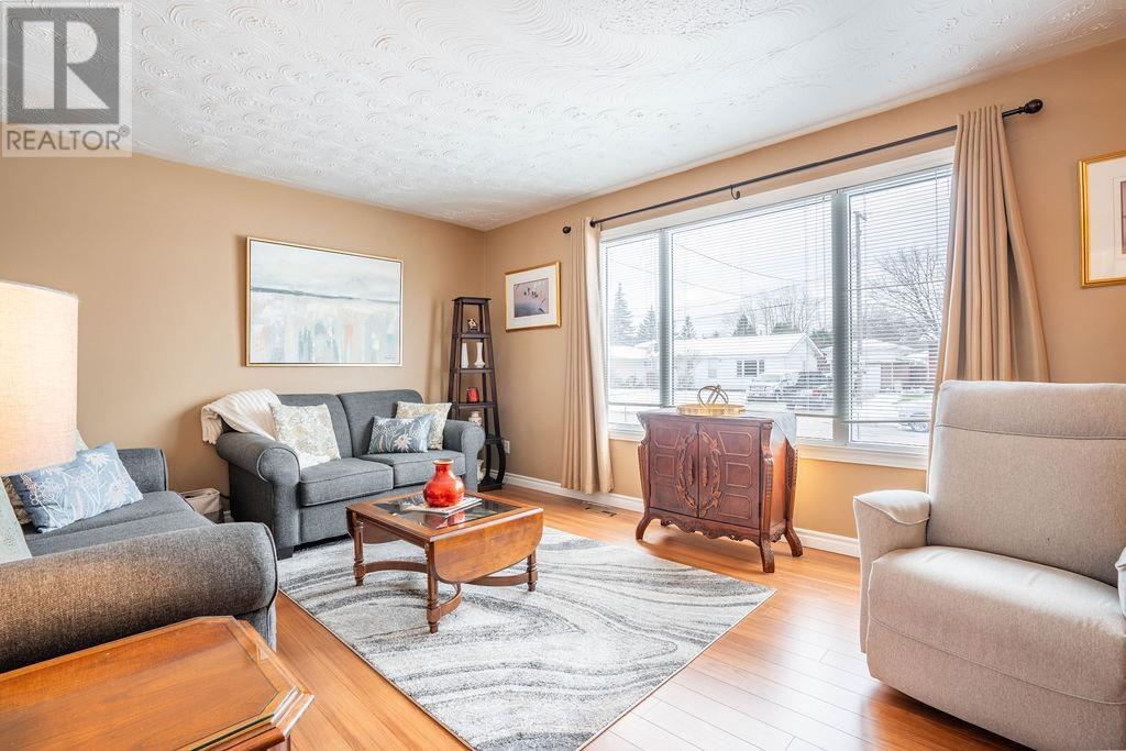 268 Rowell Ave, Sault Ste. Marie, Ontario  P6C 5K8 - Photo 20 - SM260209