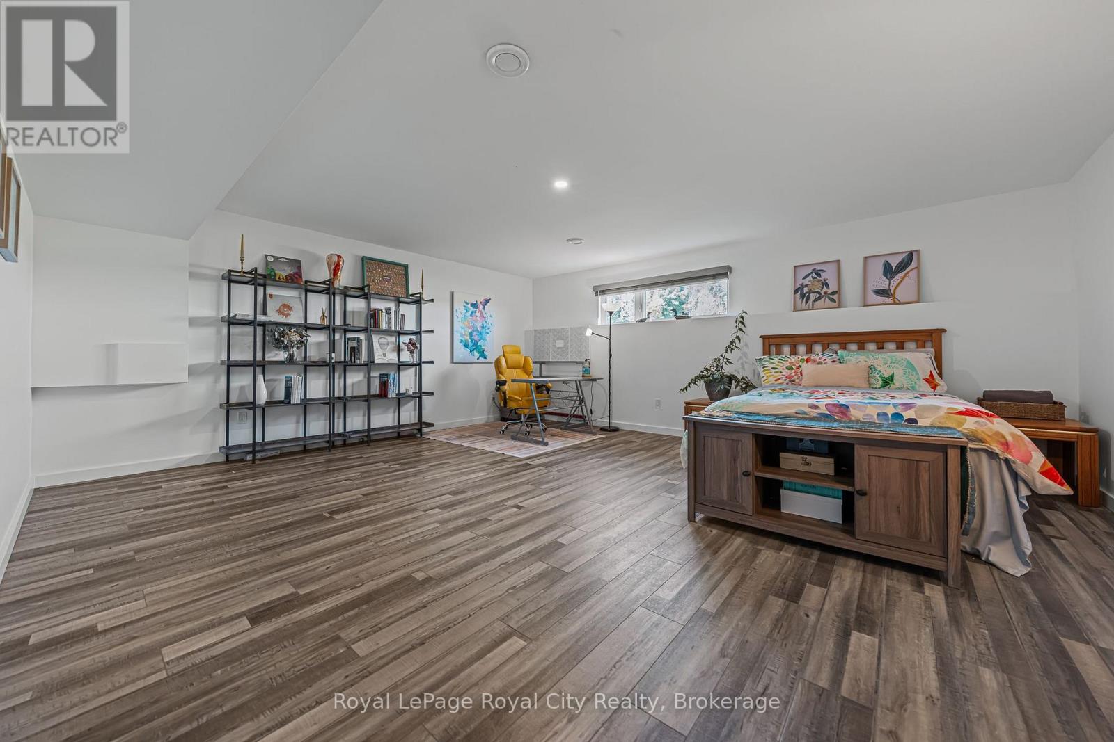 103 Ugovsek Crescent, Meaford, Ontario  N0H 1B0 - Photo 26 - X12748248