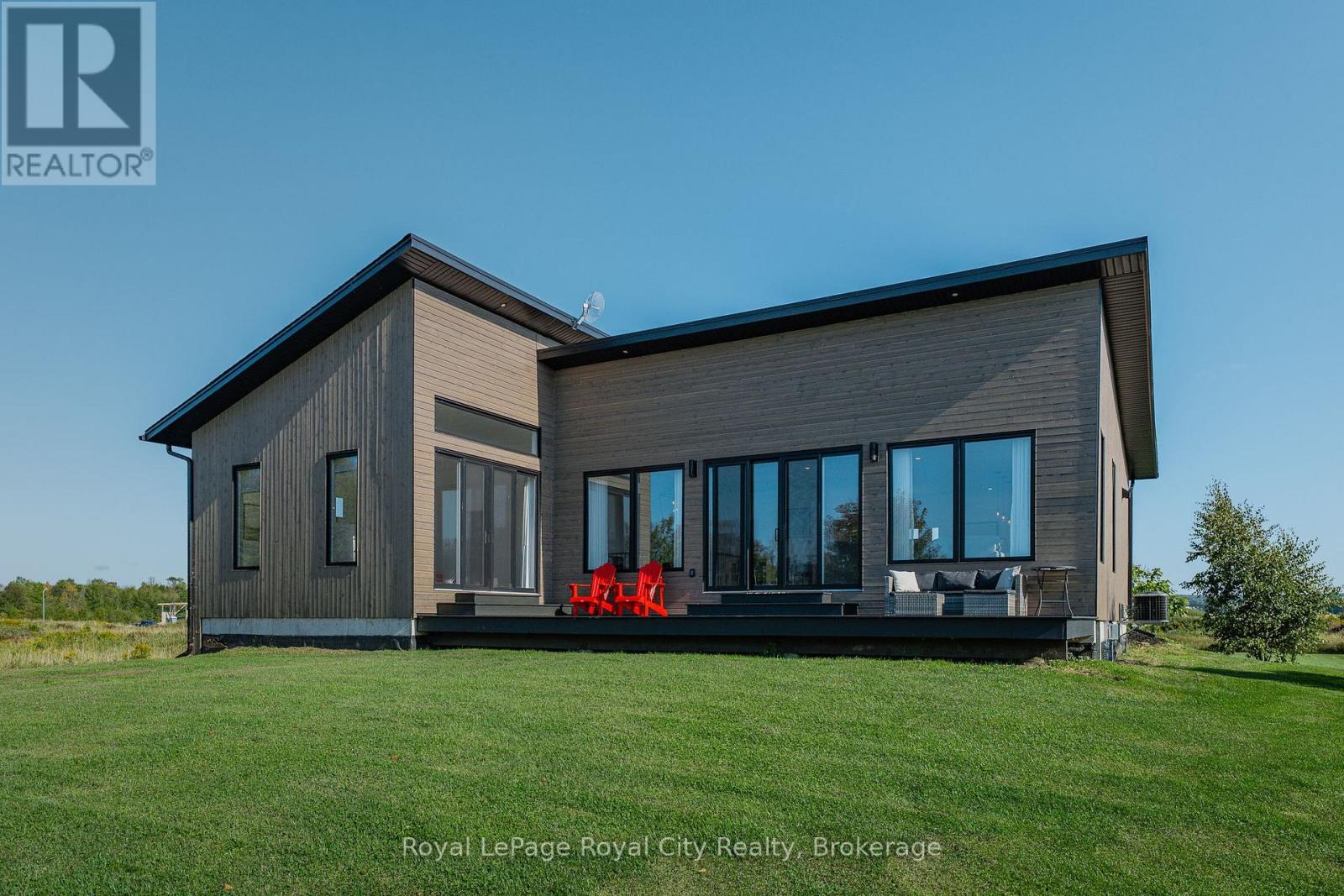 103 Ugovsek Crescent, Meaford, Ontario  N0H 1B0 - Photo 30 - X12748248