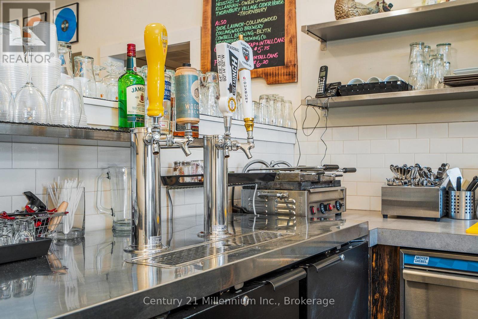 131-133 Garafraxa Street S, West Grey, Ontario  N0G 1R0 - Photo 11 - X12748312