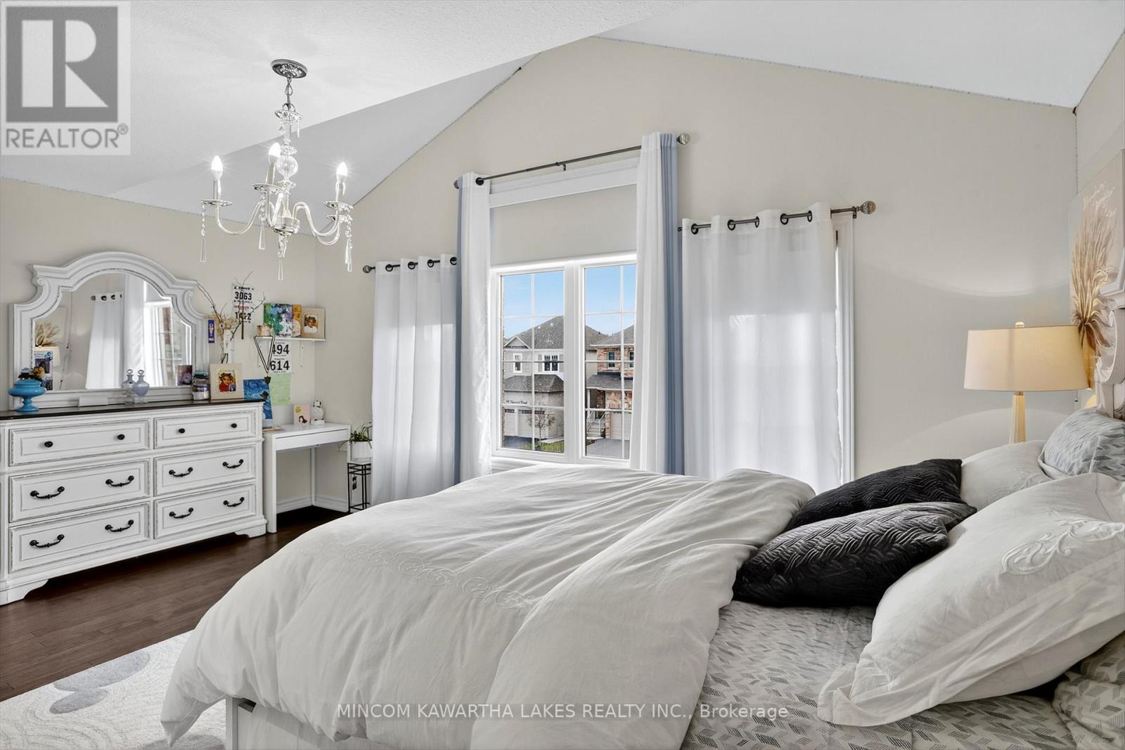 742 Sawmill Road, Peterborough (Northcrest Ward 5), Ontario  K9L 0G3 - Photo 25 - X12748262