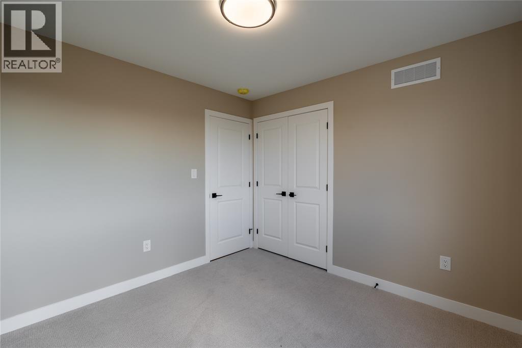 4005 Greenwood Drive, Petrolia, Ontario  N0N 1R0 - Photo 26 - 26001068