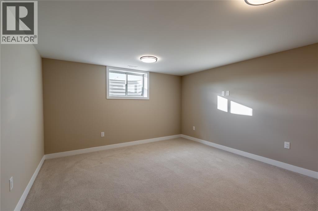 4005 Greenwood Drive, Petrolia, Ontario  N0N 1R0 - Photo 30 - 26001068