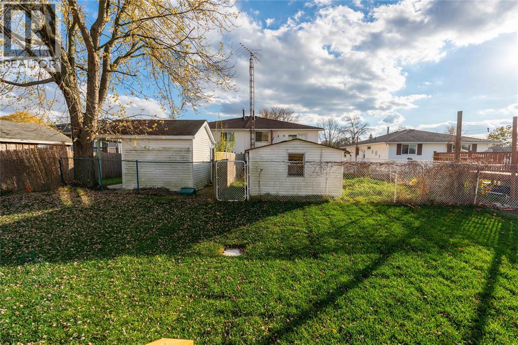 4005 Greenwood Drive, Petrolia, Ontario  N0N 1R0 - Photo 42 - 26001068