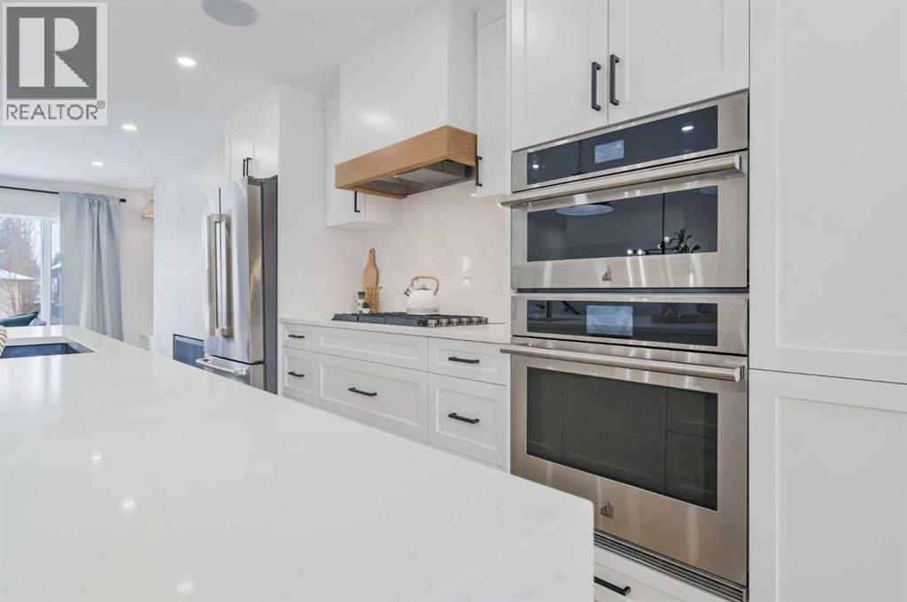 3224 24a Street Sw, Calgary, Alberta  T3E 1W7 - Photo 8 - A2254569