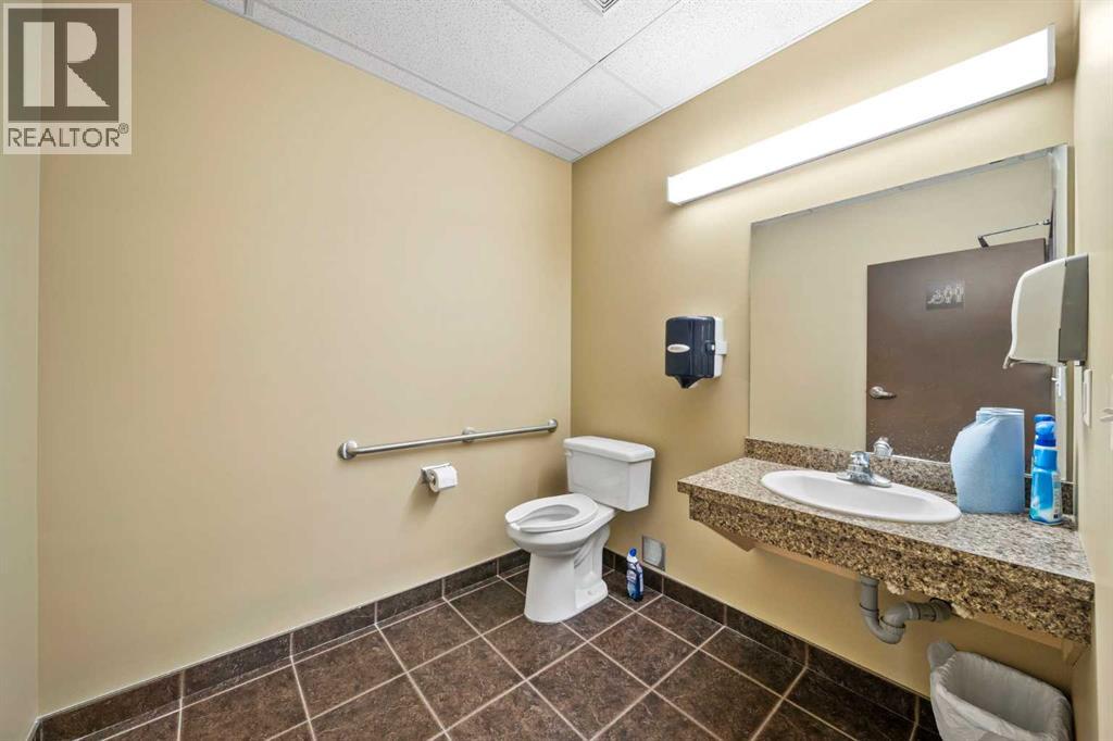 B1 & B2, 53 Burnt Park Drive, Red Deer, Alberta  T4P 0J7 - Photo 16 - A2263426