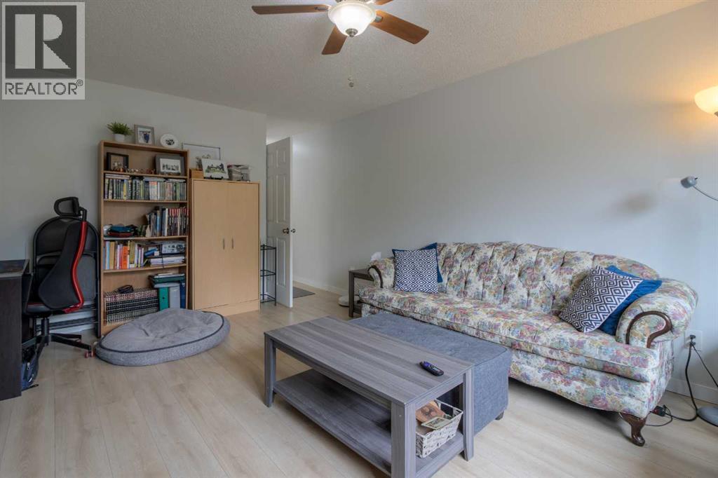 7 Cayuga Place W, Lethbridge, Alberta  T1K 5J1 - Photo 27 - A2281628