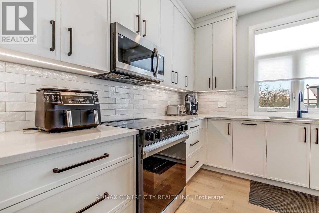 35 - 63 Compass Trail, Central Elgin, Ontario  N5L 0B4 - Photo 16 - X12748224