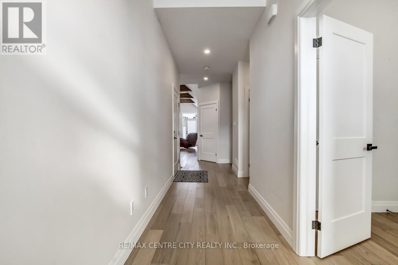 35 - 63 Compass Trail, Central Elgin, Ontario  N5L 0B4 - Photo 6 - X12748224