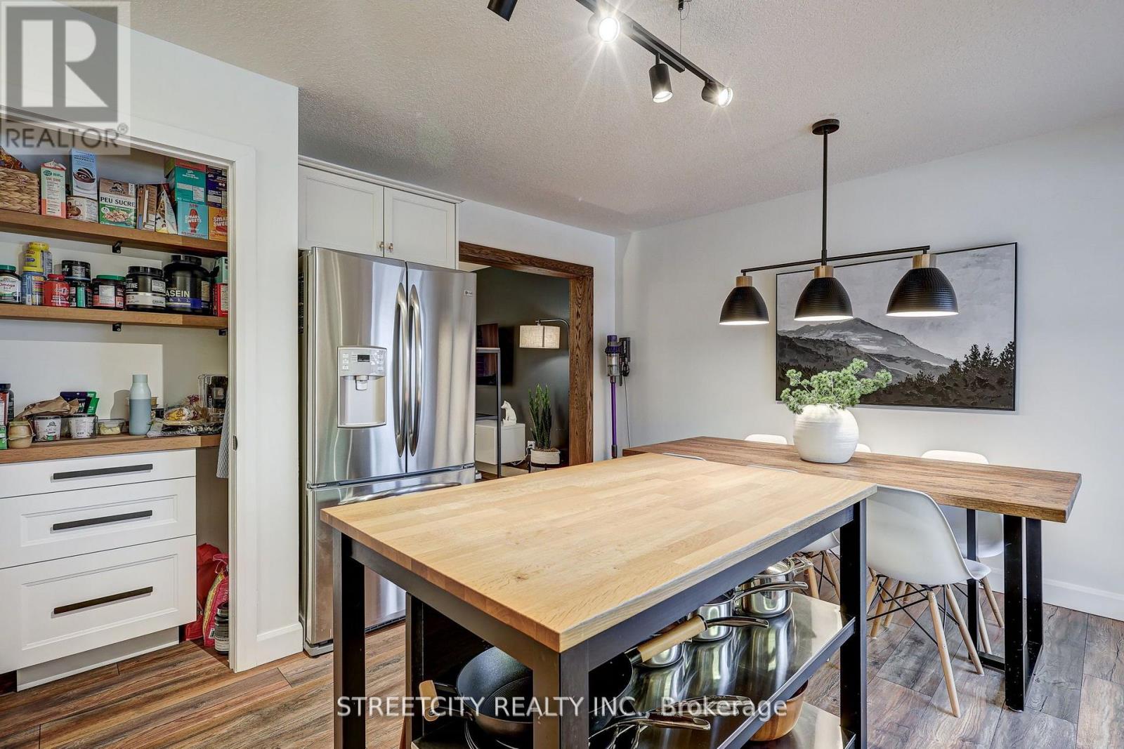 105 Penhale Avenue, St. Thomas, Ontario  N5R 6M3 - Photo 13 - X12748228