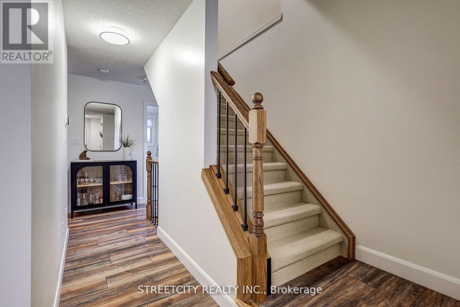 105 Penhale Avenue, St. Thomas, Ontario  N5R 6M3 - Photo 34 - X12748228