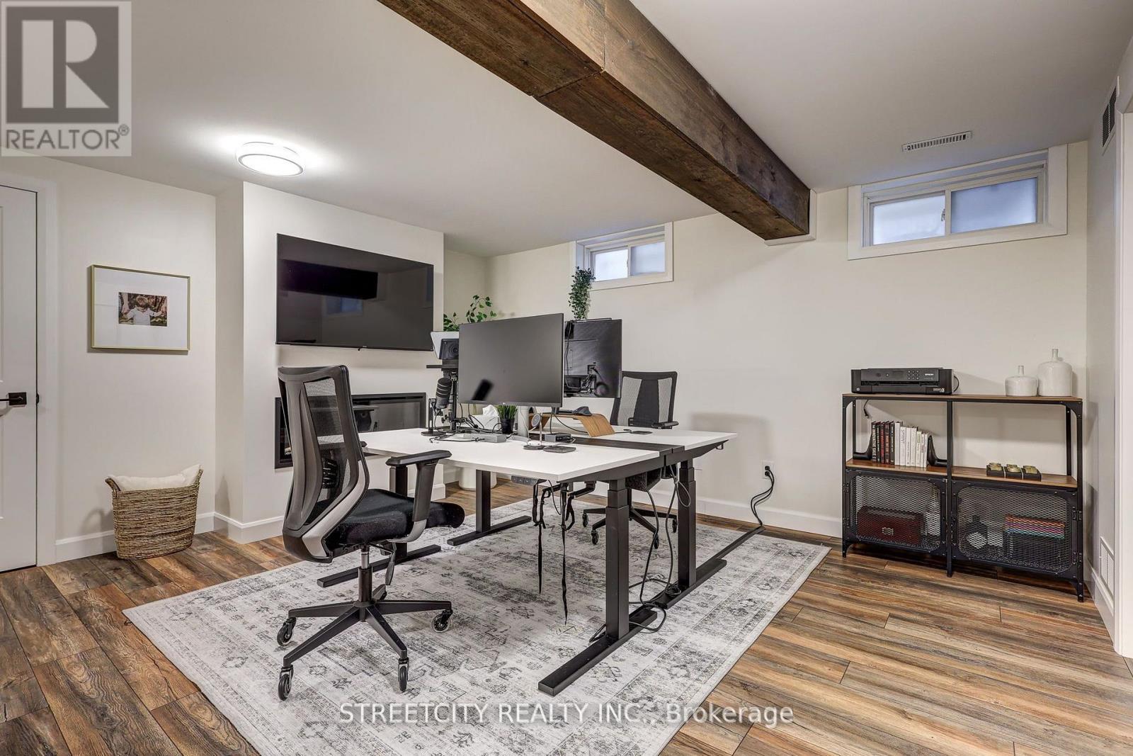 105 Penhale Avenue, St. Thomas, Ontario  N5R 6M3 - Photo 38 - X12748228